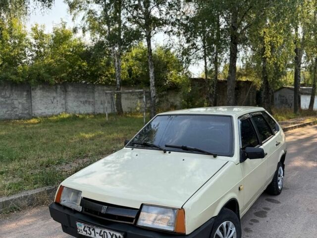 Бежевий ВАЗ 2109, об'ємом двигуна 1.5 л та пробігом 170 тис. км за 904 $, фото 1 на Automoto.ua