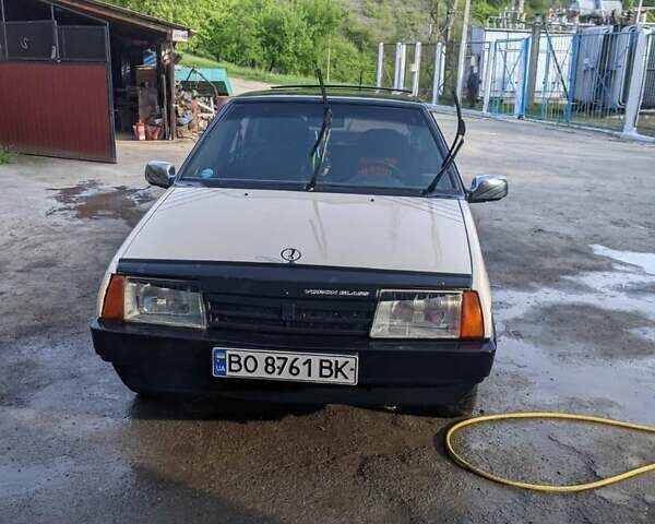 Бежевый ВАЗ 2109, объемом двигателя 1.6 л и пробегом 220 тыс. км за 999 $, фото 1 на Automoto.ua