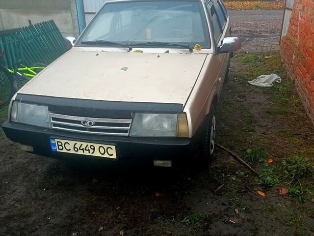 Бежевый ВАЗ 2109, объемом двигателя 1.5 л и пробегом 100 тыс. км за 1300 $, фото 1 на Automoto.ua