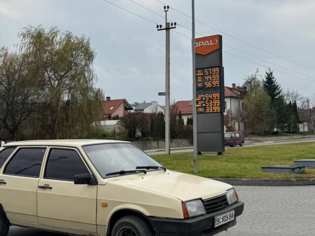 Бежевый ВАЗ 2109, объемом двигателя 1.5 л и пробегом 20 тыс. км за 950 $, фото 1 на Automoto.ua