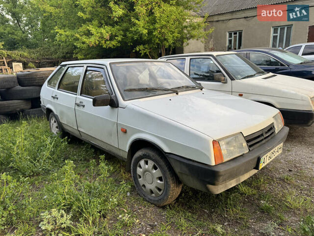 Бежевий ВАЗ 2109, об'ємом двигуна 1.6 л та пробігом 200 тис. км за 800 $, фото 1 на Automoto.ua