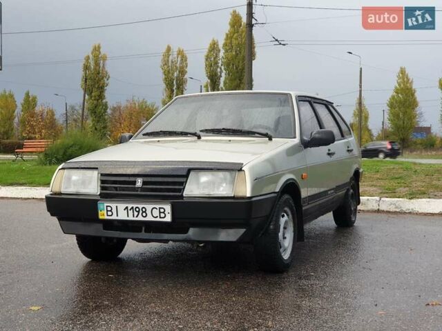 Бежевый ВАЗ 2109, объемом двигателя 1.6 л и пробегом 311 тыс. км за 2250 $, фото 1 на Automoto.ua