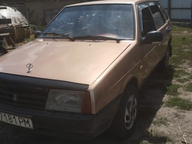 Бежевый ВАЗ 2109, объемом двигателя 1.5 л и пробегом 100 тыс. км за 715 $, фото 1 на Automoto.ua