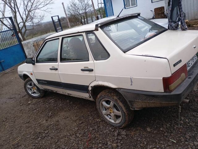 Бежевий ВАЗ 2109, об'ємом двигуна 1.5 л та пробігом 345 тис. км за 1300 $, фото 1 на Automoto.ua