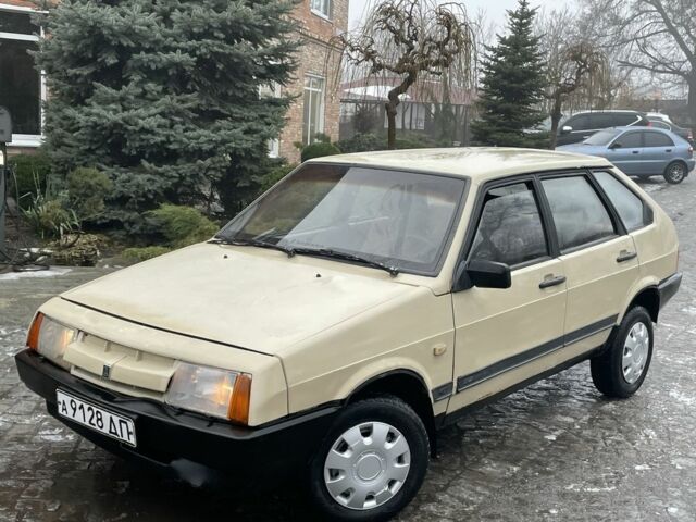 Бежевый ВАЗ 2109, объемом двигателя 1.5 л и пробегом 1000 тыс. км за 1350 $, фото 1 на Automoto.ua