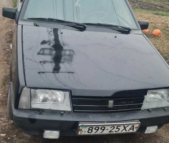 Чорний ВАЗ 2109, об'ємом двигуна 0 л та пробігом 200 тис. км за 832 $, фото 1 на Automoto.ua