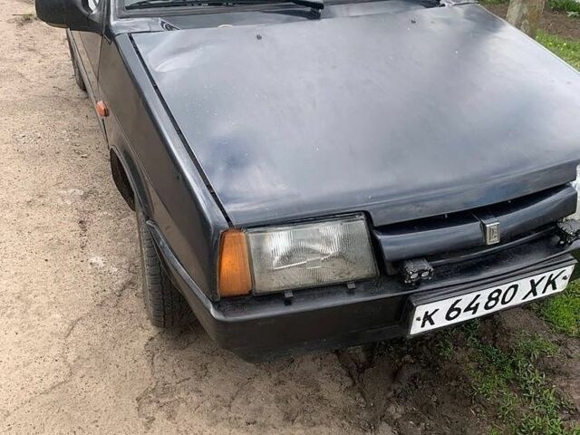 Черный ВАЗ 2109, объемом двигателя 1.5 л и пробегом 100 тыс. км за 703 $, фото 1 на Automoto.ua