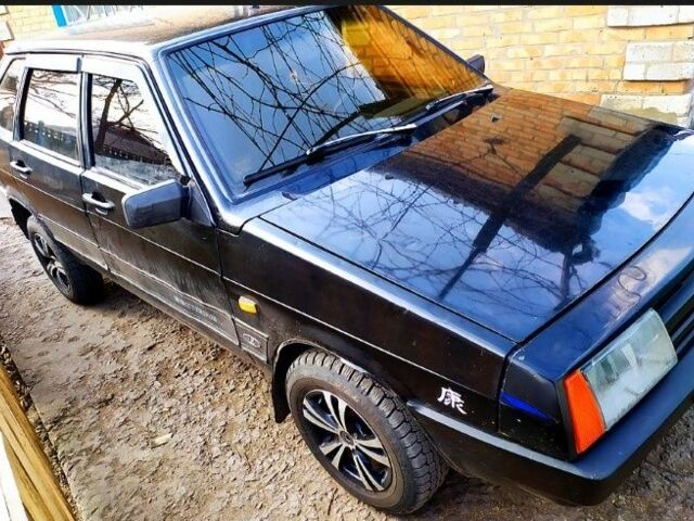 Черный ВАЗ 2109, объемом двигателя 1.5 л и пробегом 111 тыс. км за 1500 $, фото 1 на Automoto.ua