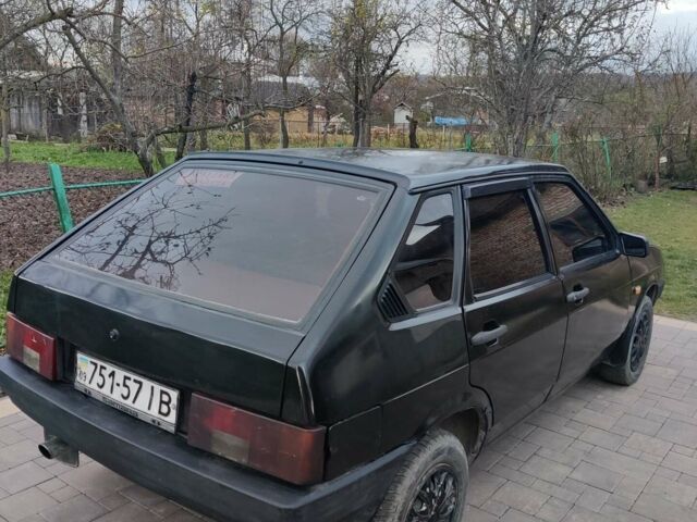 Чорний ВАЗ 2109, об'ємом двигуна 1.5 л та пробігом 100 тис. км за 1250 $, фото 1 на Automoto.ua