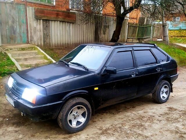 Черный ВАЗ 2109, объемом двигателя 1.5 л и пробегом 100 тыс. км за 850 $, фото 1 на Automoto.ua