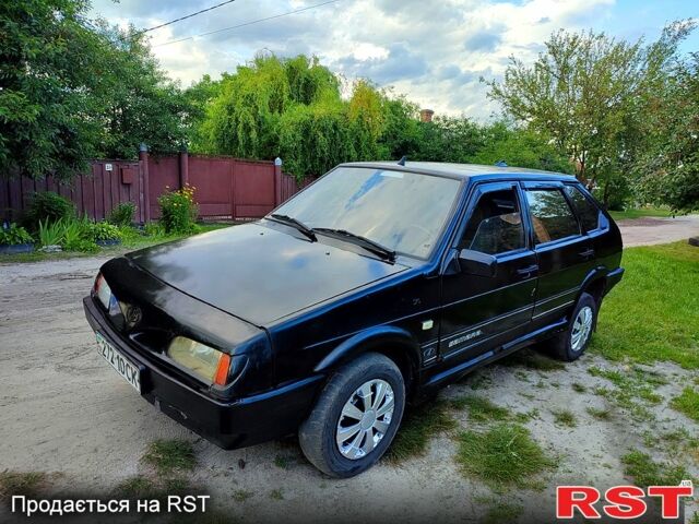 Черный ВАЗ 2109, объемом двигателя 1.5 л и пробегом 200 тыс. км за 750 $, фото 1 на Automoto.ua