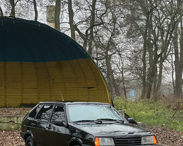Чорний ВАЗ 2109, об'ємом двигуна 1.3 л та пробігом 250 тис. км за 1550 $, фото 1 на Automoto.ua