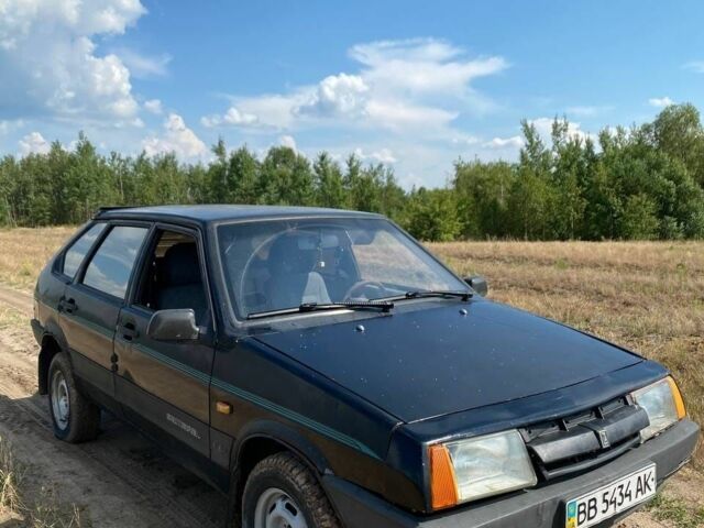 Черный ВАЗ 2109, объемом двигателя 1.3 л и пробегом 49 тыс. км за 778 $, фото 1 на Automoto.ua