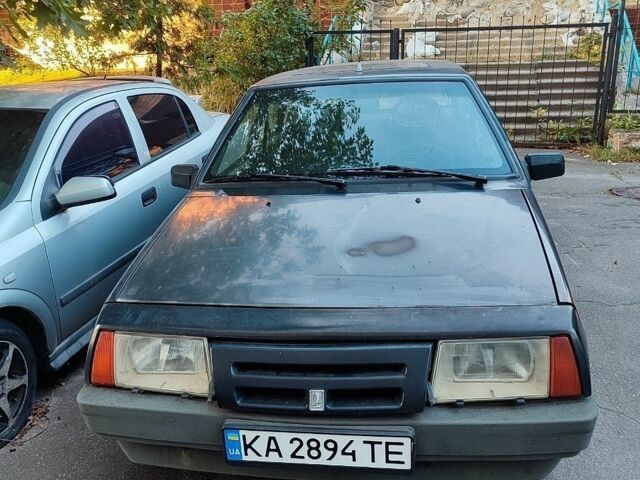 Черный ВАЗ 2109, объемом двигателя 1.5 л и пробегом 150 тыс. км за 710 $, фото 1 на Automoto.ua