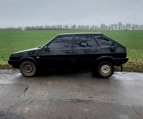 Черный ВАЗ 2109, объемом двигателя 1.5 л и пробегом 70 тыс. км за 1500 $, фото 1 на Automoto.ua