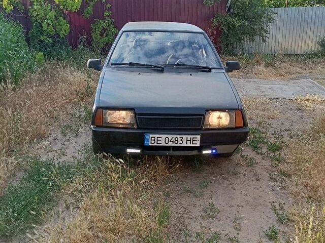 Черный ВАЗ 2109, объемом двигателя 1.3 л и пробегом 250 тыс. км за 700 $, фото 1 на Automoto.ua