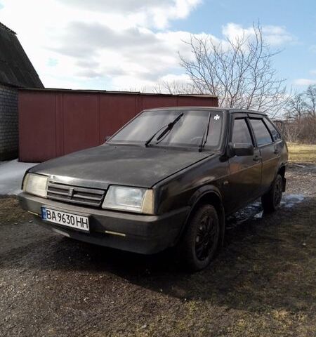 Черный ВАЗ 2109, объемом двигателя 1.5 л и пробегом 197 тыс. км за 700 $, фото 1 на Automoto.ua