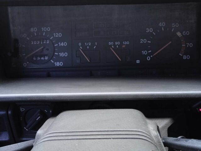 Чорний ВАЗ 2109, об'ємом двигуна 1.5 л та пробігом 302 тис. км за 1200 $, фото 1 на Automoto.ua