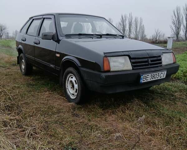 Чорний ВАЗ 2109, об'ємом двигуна 1.5 л та пробігом 175 тис. км за 1300 $, фото 1 на Automoto.ua