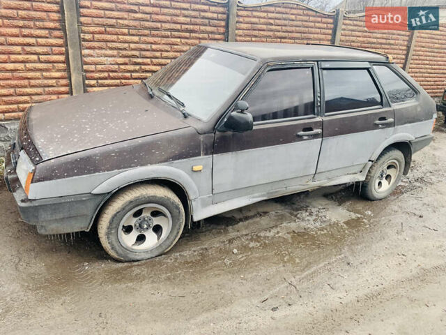 Чорний ВАЗ 2109, об'ємом двигуна 1.5 л та пробігом 777 тис. км за 500 $, фото 1 на Automoto.ua