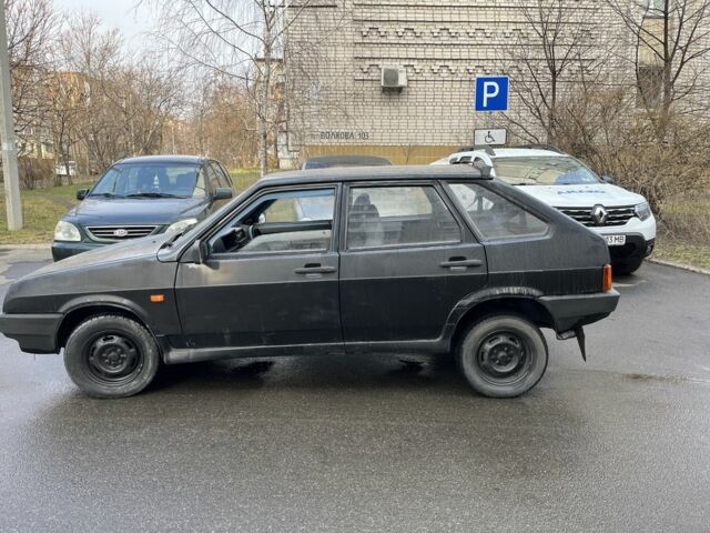Чорний ВАЗ 2109, об'ємом двигуна 1.5 л та пробігом 250 тис. км за 999 $, фото 1 на Automoto.ua