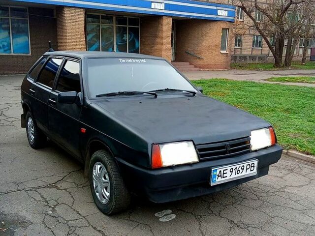 Черный ВАЗ 2109, объемом двигателя 1.5 л и пробегом 0 тыс. км за 1000 $, фото 1 на Automoto.ua