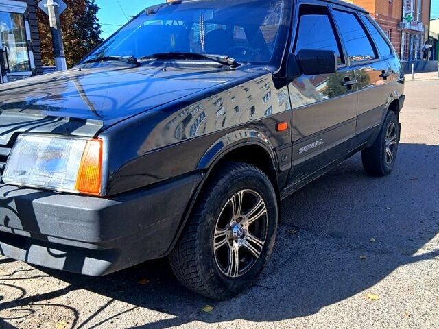 Чорний ВАЗ 2109, об'ємом двигуна 1.5 л та пробігом 250 тис. км за 2000 $, фото 1 на Automoto.ua