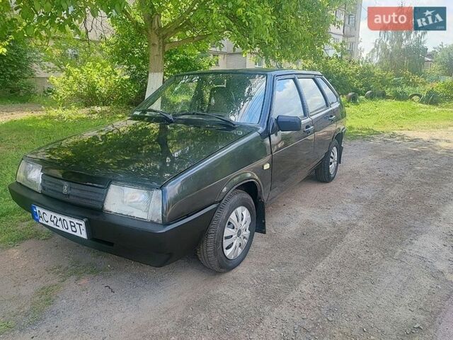 Черный ВАЗ 2109, объемом двигателя 1.5 л и пробегом 165 тыс. км за 1000 $, фото 1 на Automoto.ua