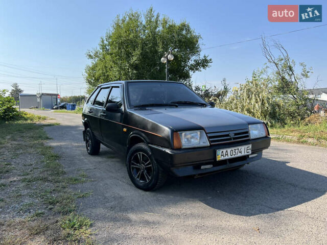 Черный ВАЗ 2109, объемом двигателя 1.5 л и пробегом 240 тыс. км за 1500 $, фото 1 на Automoto.ua