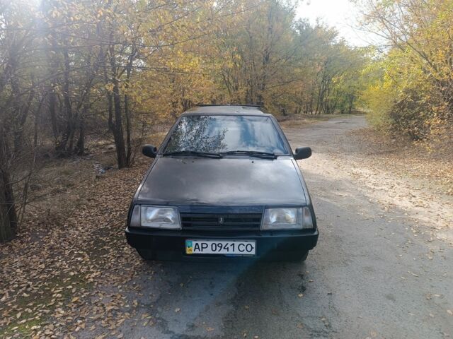 ВАЗ 2109 2006 в Запорожье на Automoto.ua Черный ВАЗ 2109, объемом двигателя 1.5 л и пробегом 1 тыс. км за 1100 $, фото 1 на Automoto.ua