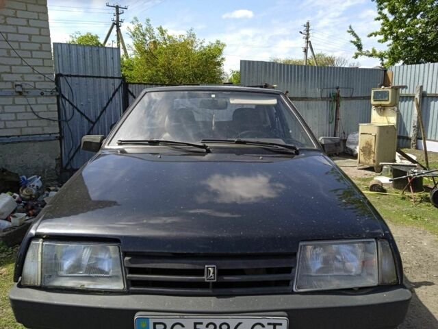 Черный ВАЗ 2109, объемом двигателя 0 л и пробегом 209 тыс. км за 1500 $, фото 1 на Automoto.ua