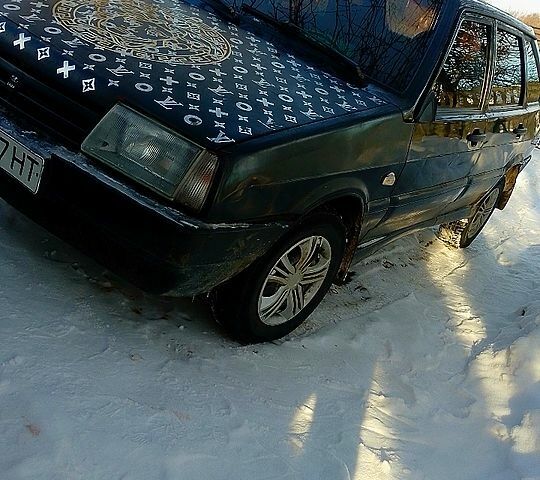 Чорний ВАЗ 2109, об'ємом двигуна 1.6 л та пробігом 1400 тис. км за 800 $, фото 1 на Automoto.ua