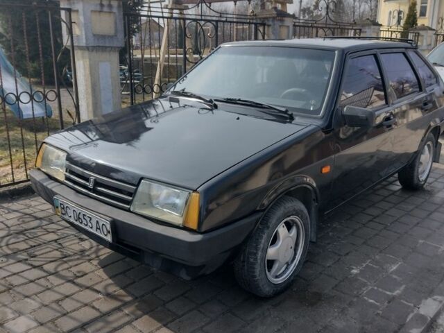 Черный ВАЗ 2109, объемом двигателя 1.5 л и пробегом 126 тыс. км за 2000 $, фото 1 на Automoto.ua