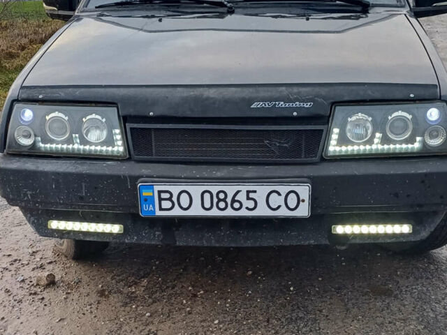 Черный ВАЗ 2109, объемом двигателя 1.5 л и пробегом 515 тыс. км за 1300 $, фото 1 на Automoto.ua