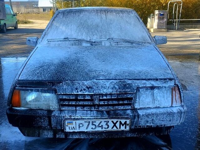 Чорний ВАЗ 2109, об'ємом двигуна 1.5 л та пробігом 56 тис. км за 1000 $, фото 1 на Automoto.ua