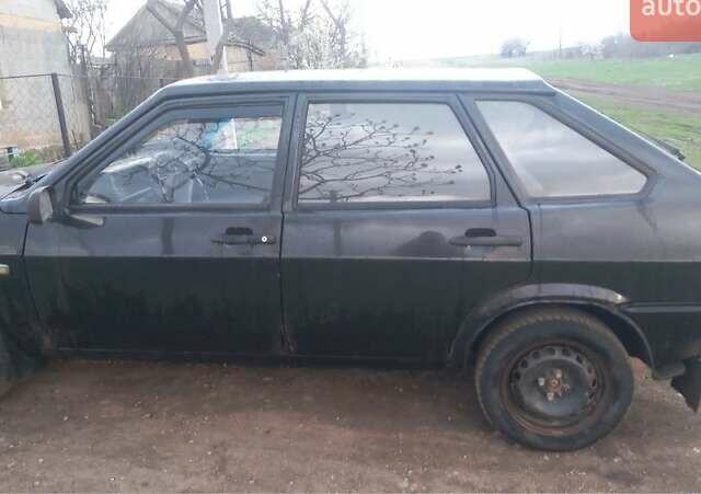 Чорний ВАЗ 2109, об'ємом двигуна 1.5 л та пробігом 230 тис. км за 1200 $, фото 1 на Automoto.ua