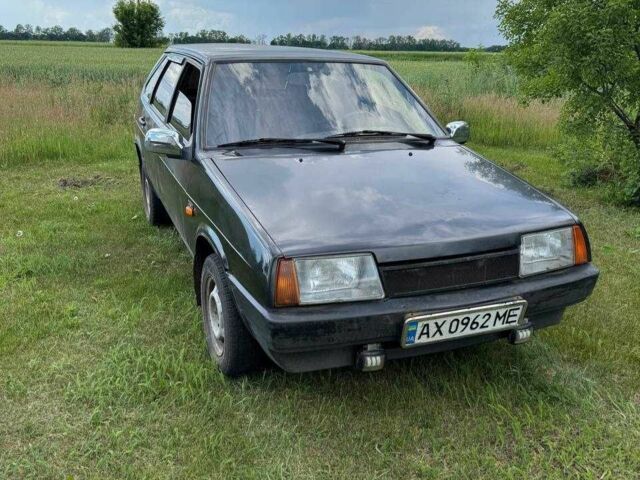 Черный ВАЗ 2109, объемом двигателя 1.6 л и пробегом 290 тыс. км за 1006 $, фото 1 на Automoto.ua