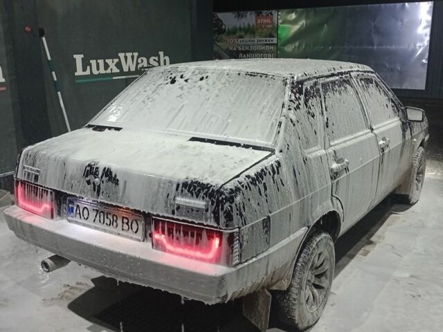 Черный ВАЗ 2109, объемом двигателя 1.5 л и пробегом 206 тыс. км за 2000 $, фото 1 на Automoto.ua