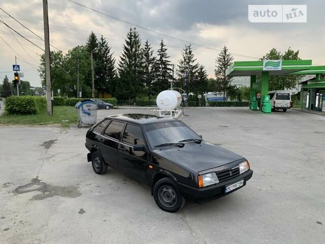 Чорний ВАЗ 2109, об'ємом двигуна 1.6 л та пробігом 122 тис. км за 3000 $, фото 1 на Automoto.ua