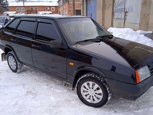 Черный ВАЗ 2109, объемом двигателя 1.6 л и пробегом 132 тыс. км за 21 $, фото 1 на Automoto.ua