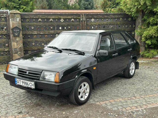 Черный ВАЗ 2109, объемом двигателя 1.6 л и пробегом 90 тыс. км за 1200 $, фото 1 на Automoto.ua