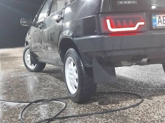 Чорний ВАЗ 2109, об'ємом двигуна 1.5 л та пробігом 2 тис. км за 1078 $, фото 1 на Automoto.ua