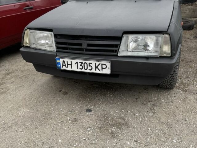 Черный ВАЗ 2109, объемом двигателя 1.5 л и пробегом 200 тыс. км за 900 $, фото 1 на Automoto.ua