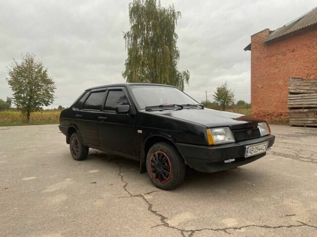 Черный ВАЗ 2109, объемом двигателя 1.6 л и пробегом 230 тыс. км за 1750 $, фото 1 на Automoto.ua