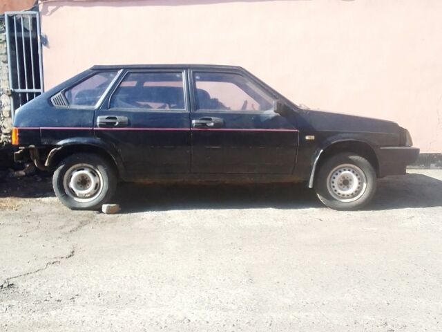 Черный ВАЗ 2109, объемом двигателя 1.3 л и пробегом 1 тыс. км за 200 $, фото 1 на Automoto.ua