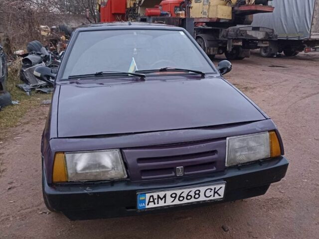 Фиолетовый ВАЗ 2109, объемом двигателя 1.5 л и пробегом 230 тыс. км за 300 $, фото 1 на Automoto.ua