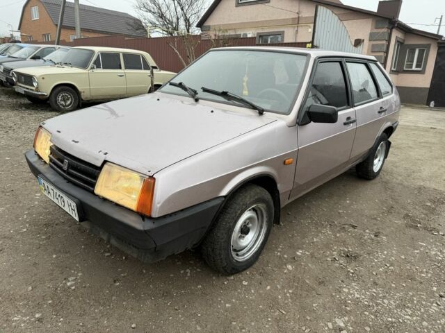 Фиолетовый ВАЗ 2109, объемом двигателя 1.5 л и пробегом 200 тыс. км за 710 $, фото 1 на Automoto.ua