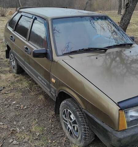 Коричневий ВАЗ 2109, об'ємом двигуна 1.5 л та пробігом 200 тис. км за 650 $, фото 1 на Automoto.ua