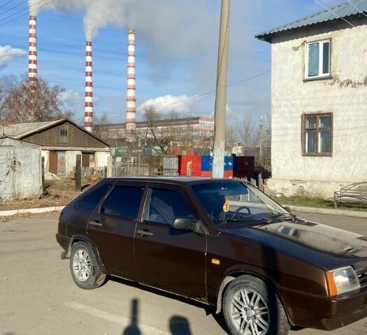 Коричневый ВАЗ 2109, объемом двигателя 1.5 л и пробегом 300 тыс. км за 905 $, фото 1 на Automoto.ua