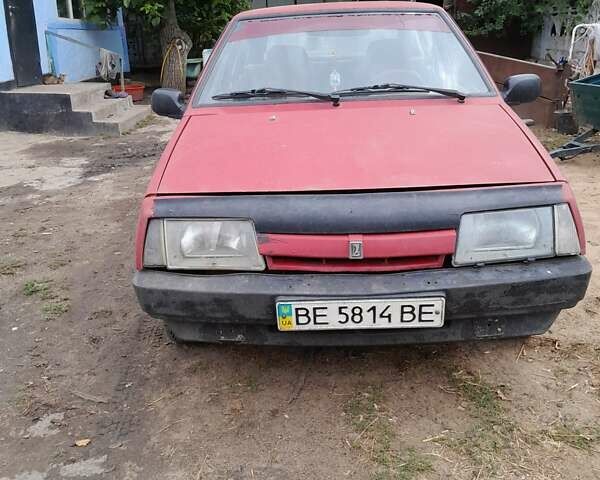 Красный ВАЗ 2109, объемом двигателя 0 л и пробегом 66 тыс. км за 1000 $, фото 1 на Automoto.ua